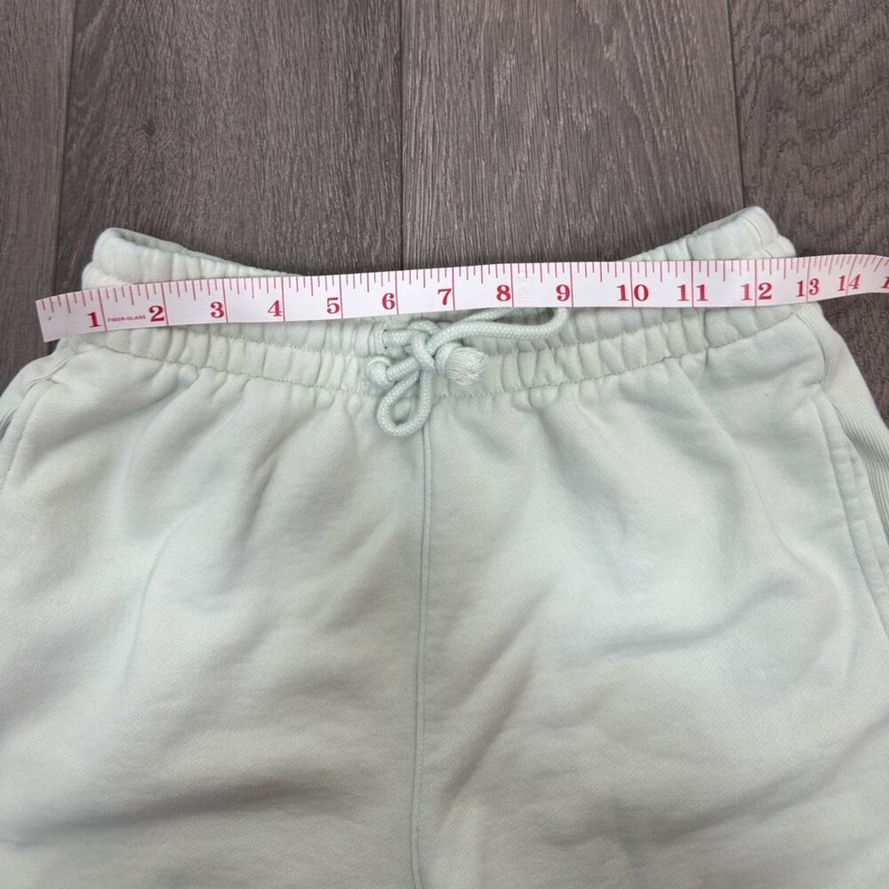 Aritzia TNA Cozy Sweat Fleece Boyfriend 5” Mid Thigh Shorts Mint Size Small - Picture 7 of 10